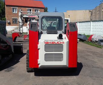 Погрузчик TAKEUCHI TL150 ( тыл)