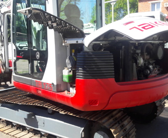 Экскаватор TAKEUCHI TB175 простота в обслуживании 